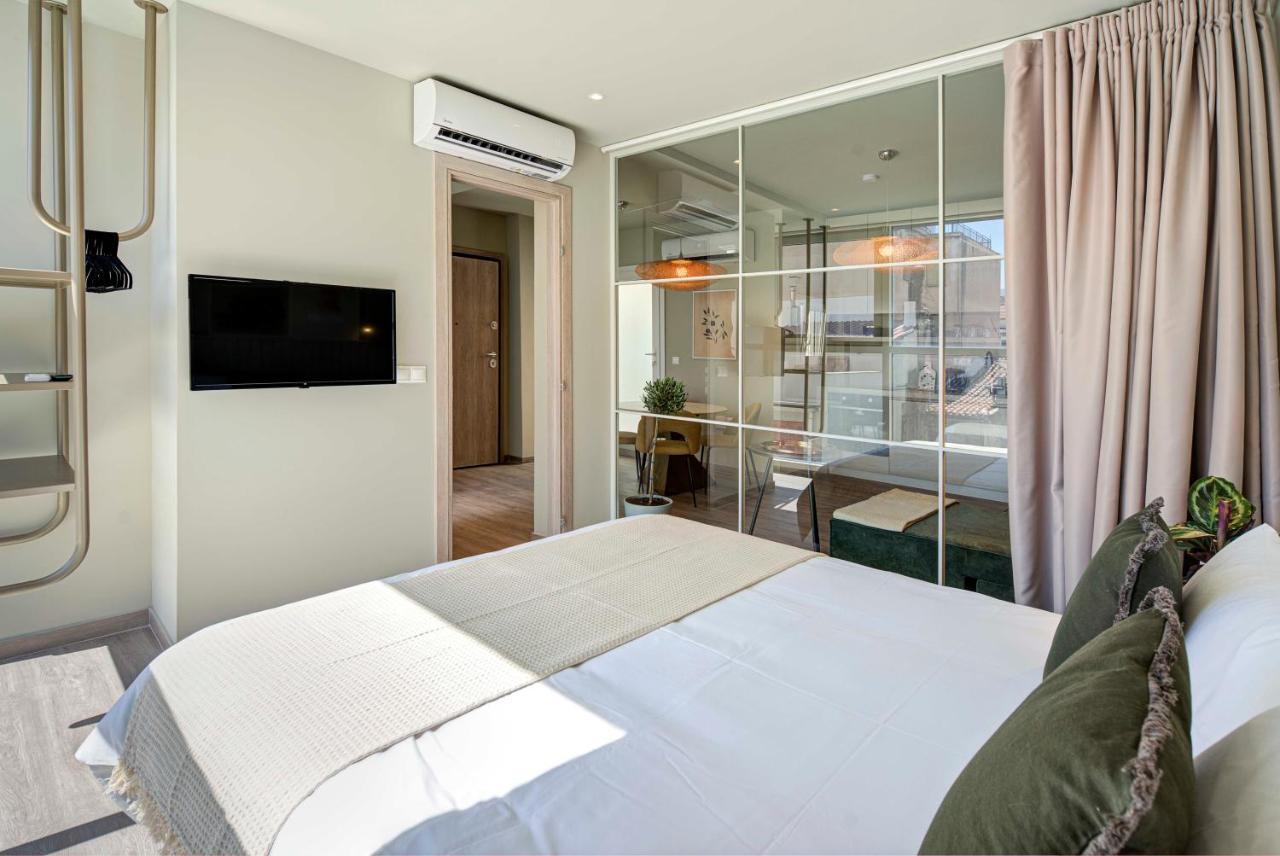 Yalarent Stunning Apartments At The Heart Of Atenas Exterior foto