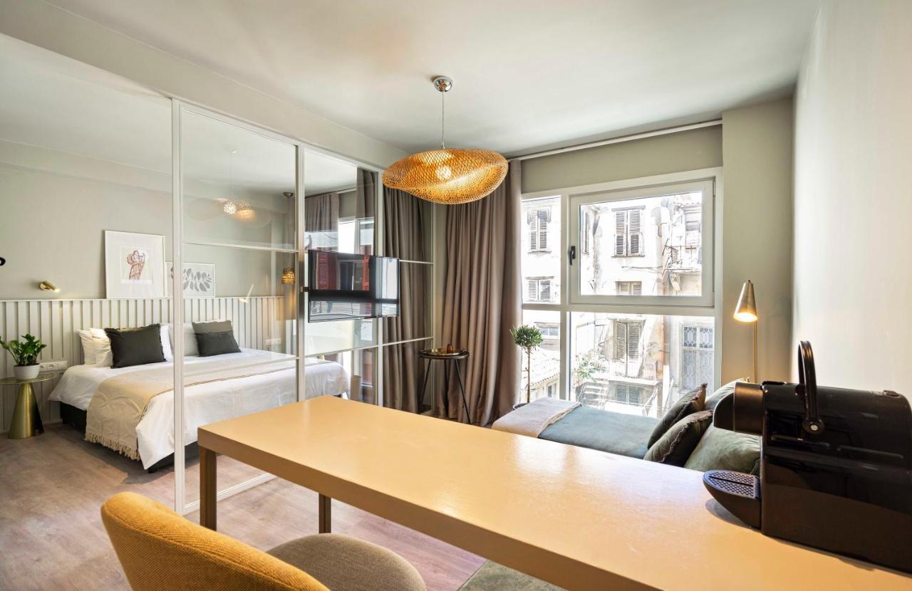Yalarent Stunning Apartments At The Heart Of Atenas Exterior foto