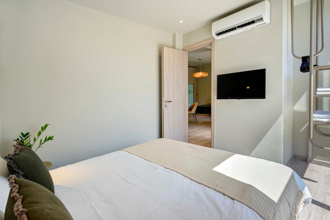 Yalarent Stunning Apartments At The Heart Of Atenas Exterior foto