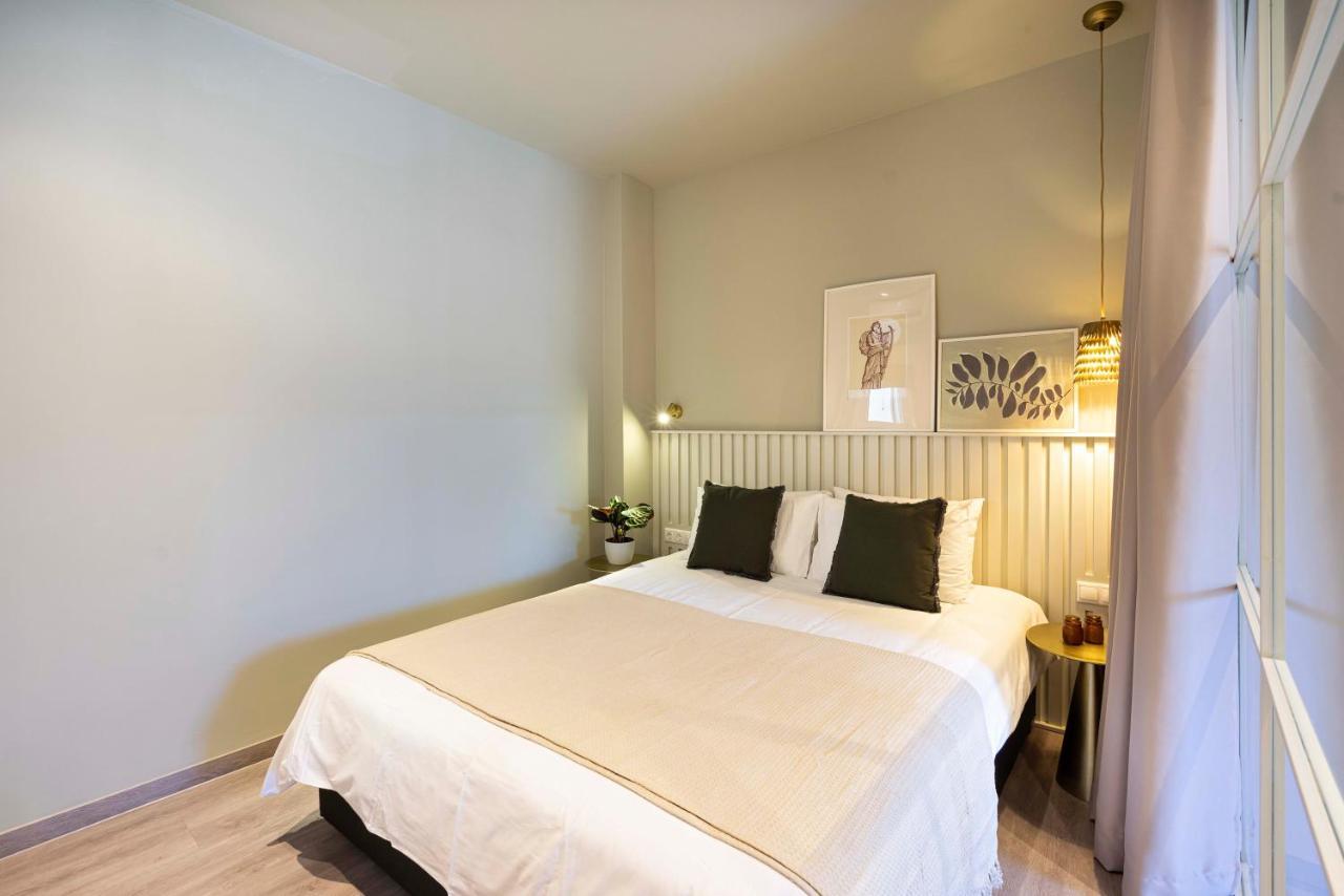 Yalarent Stunning Apartments At The Heart Of Atenas Exterior foto