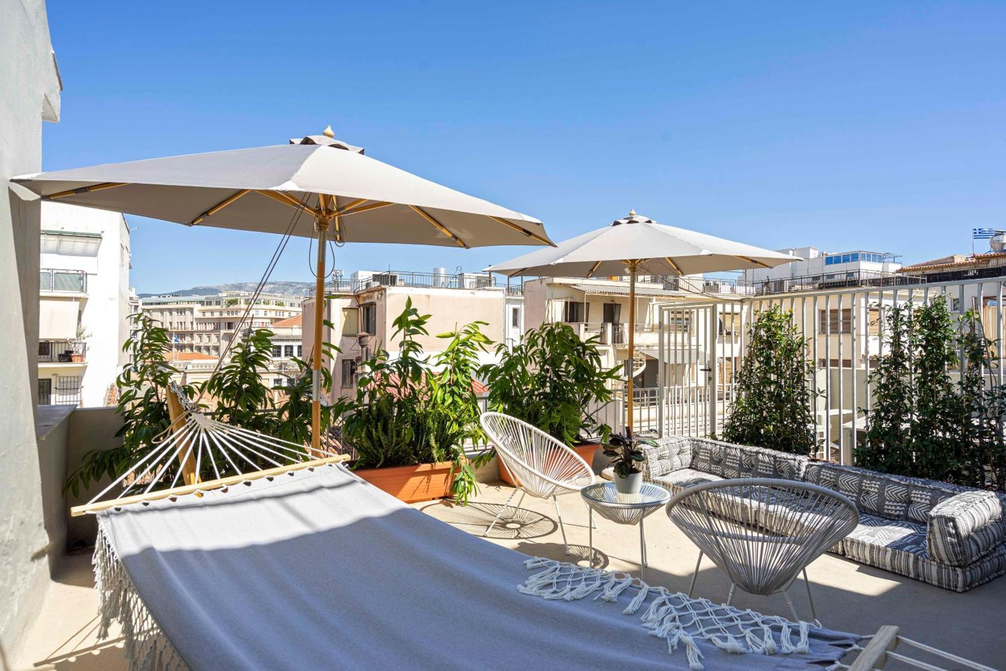 Yalarent Stunning Apartments At The Heart Of Atenas Exterior foto